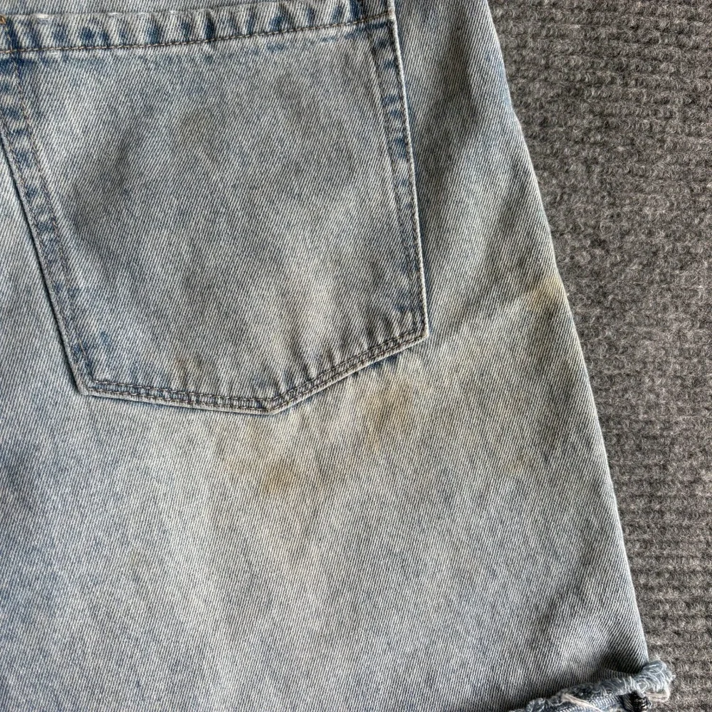 Empyre Light Wash Denim Mini Skirt Size 10 Embroidered Logo Raw Hem Frayed Blue - Picture 11 of 12